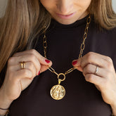 ZOE DOR CALABROTE - base collar dorada para colgar medallas
